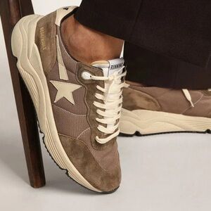 GOLDEN GOOSE
Running Olive Green & Cream Sneaker